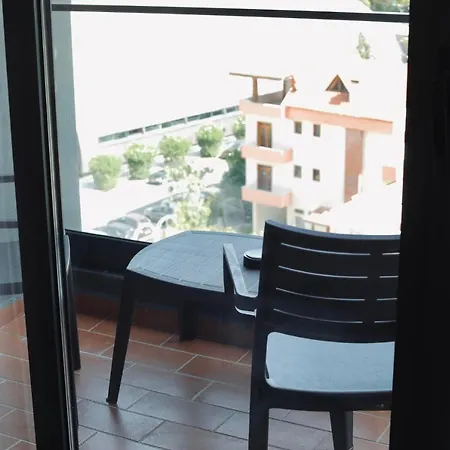 Apartmán Miku - Captivating 3 Bedroom At Olympic *